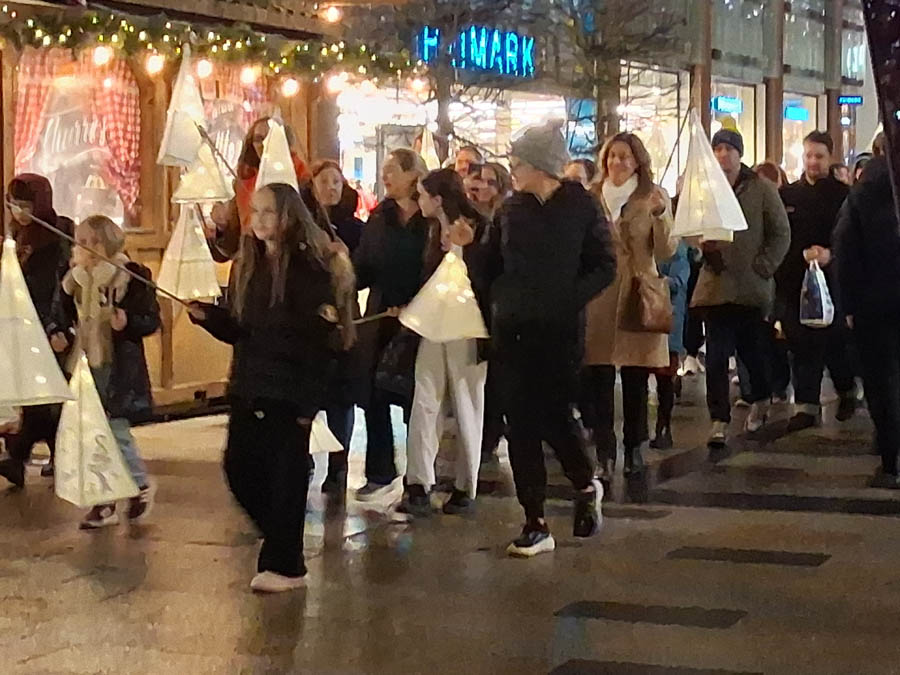 20251127_174747 Candle light vigil